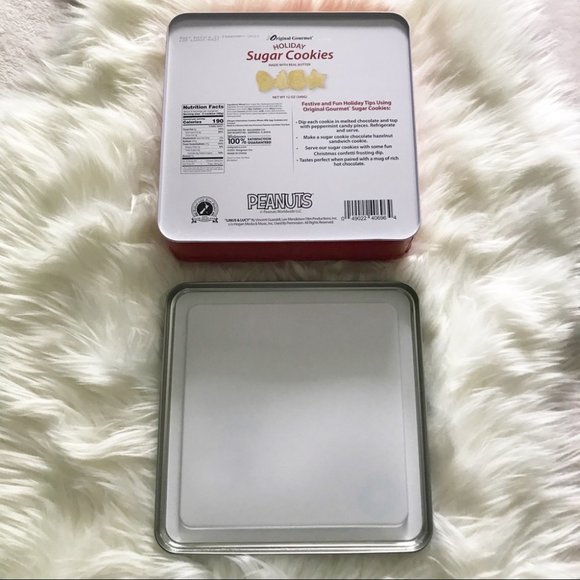 COLLECTOR Peanuts A CHARLIE BROWN CHRISTMAS COOKIE TIN Music & Lights Up SNOOPY - Picture 7 of 8